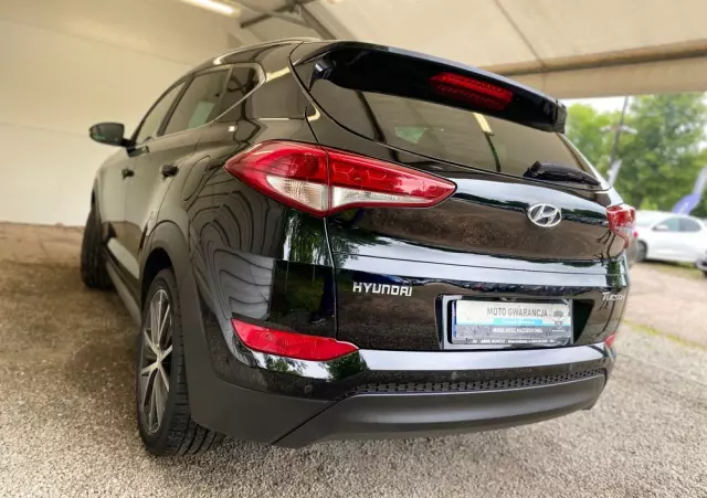 HYUNDAI Tucson 1.7 CRDI BlueDrive Style 2WD DCT