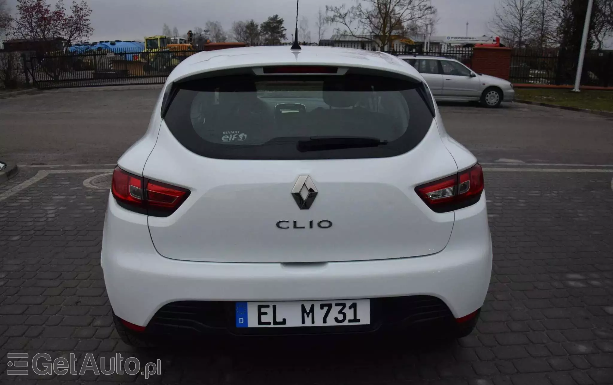 RENAULT Clio 1.2 16V 75 LIMITED