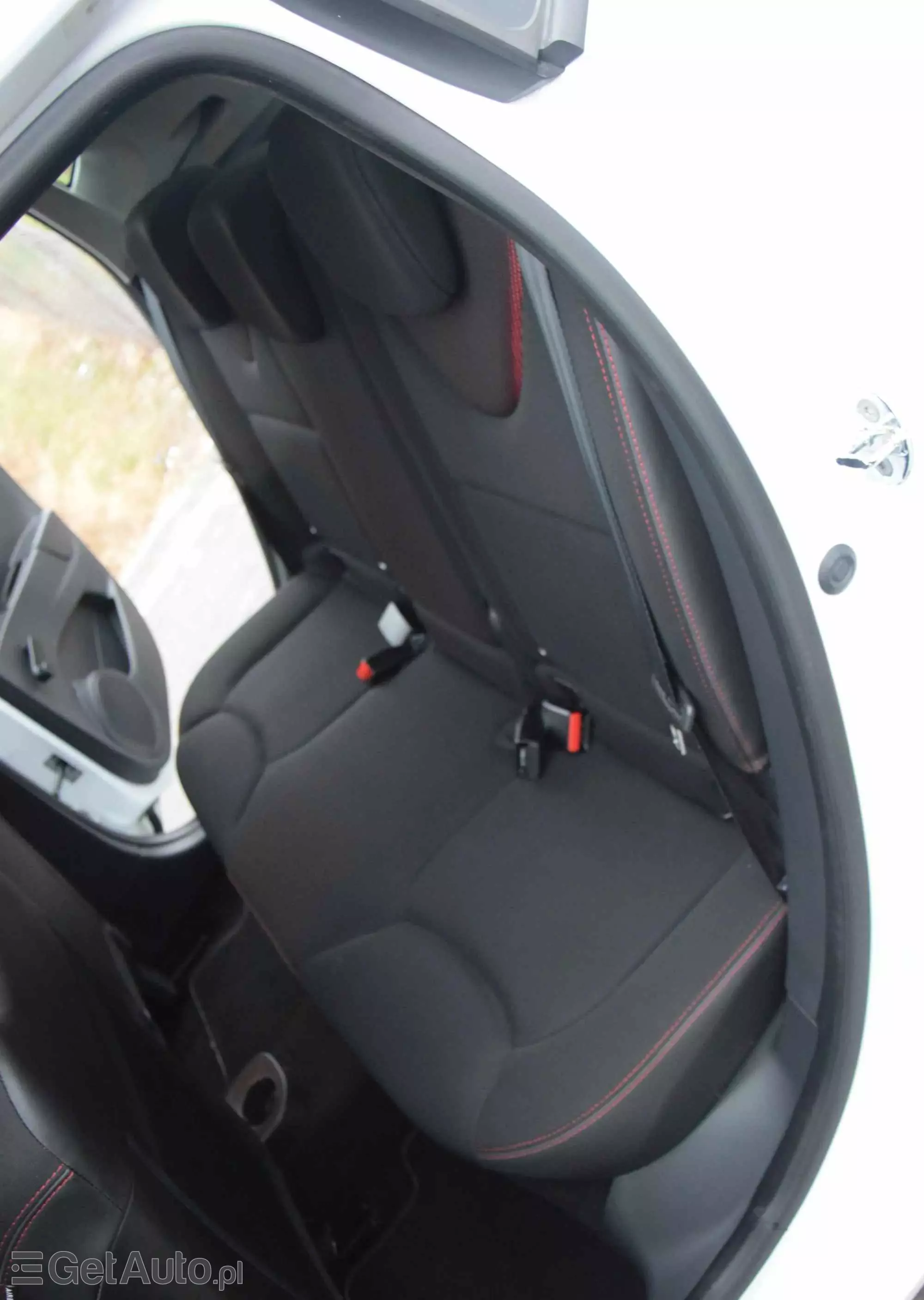 RENAULT Clio 1.2 16V 75 LIMITED