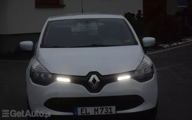 RENAULT Clio 1.2 16V 75 LIMITED