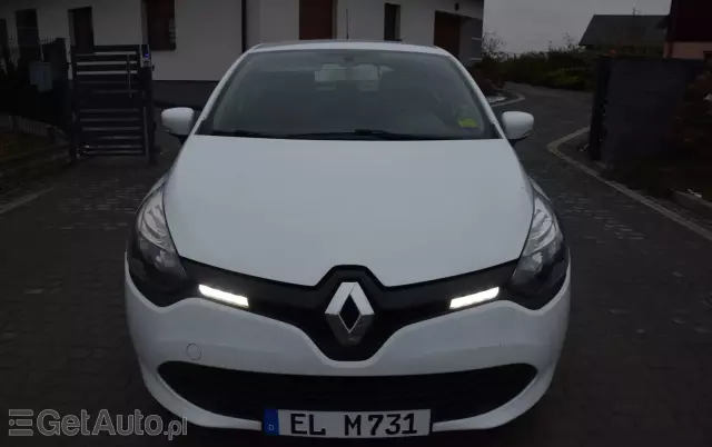 RENAULT Clio 1.2 16V 75 LIMITED