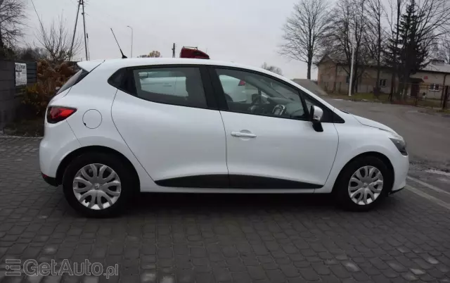 RENAULT Clio 1.2 16V 75 LIMITED