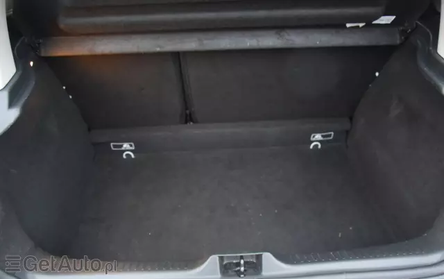 RENAULT Clio 1.2 16V 75 LIMITED