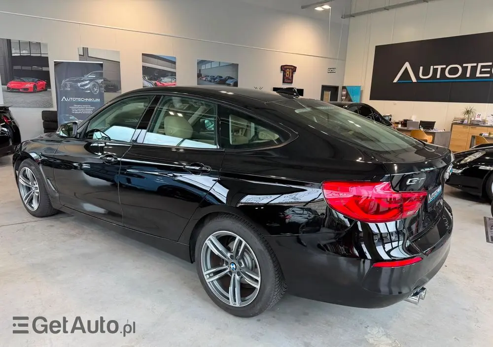 BMW Seria 3 320i GPF Luxury Line Purity sport