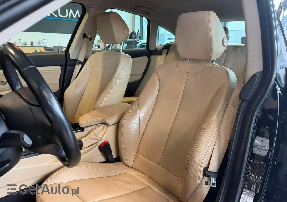 BMW Seria 3 320i GPF Luxury Line Purity sport