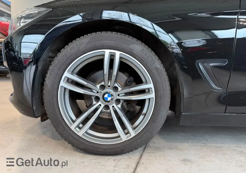 BMW Seria 3 320i GPF Luxury Line Purity sport