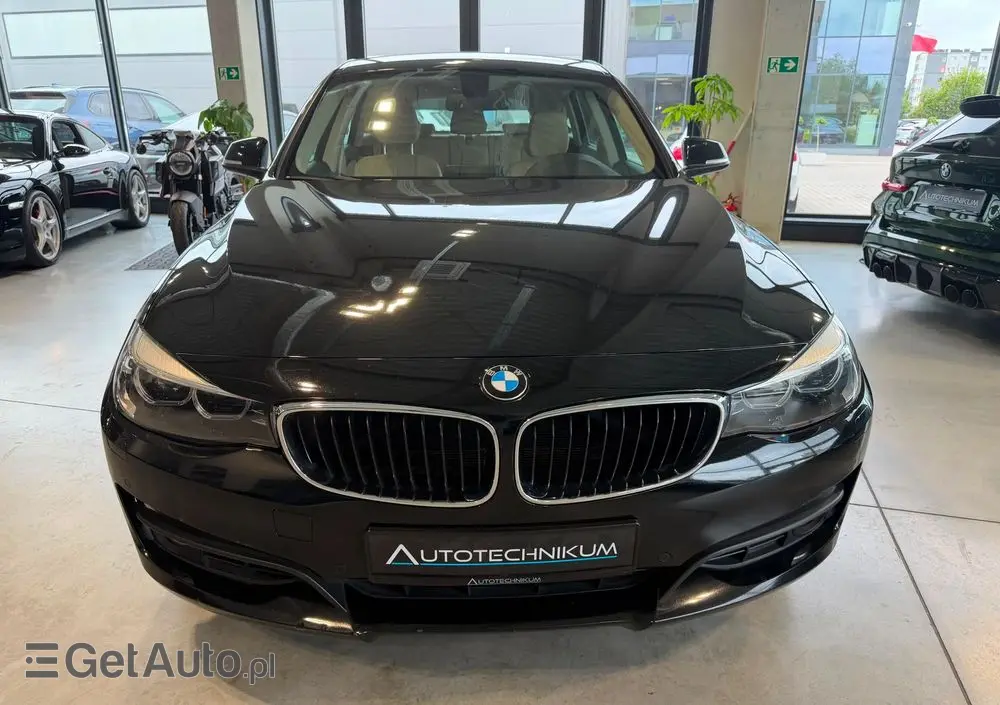 BMW Seria 3 320i GPF Luxury Line Purity sport