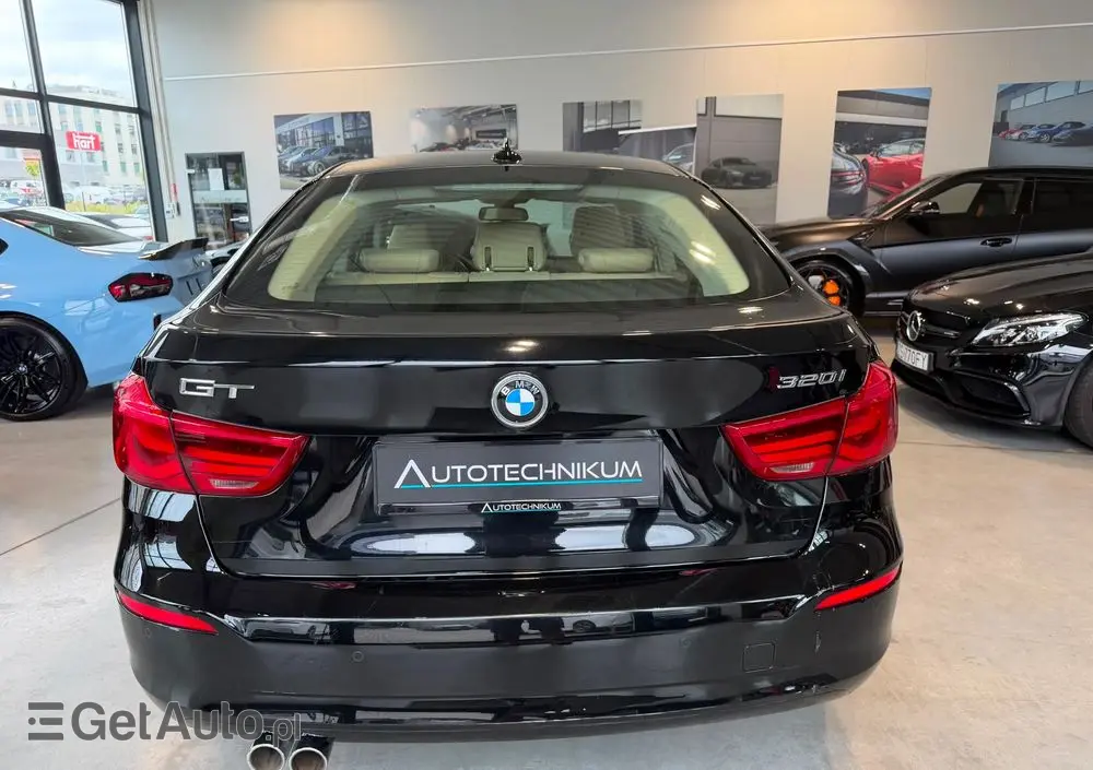 BMW Seria 3 320i GPF Luxury Line Purity sport