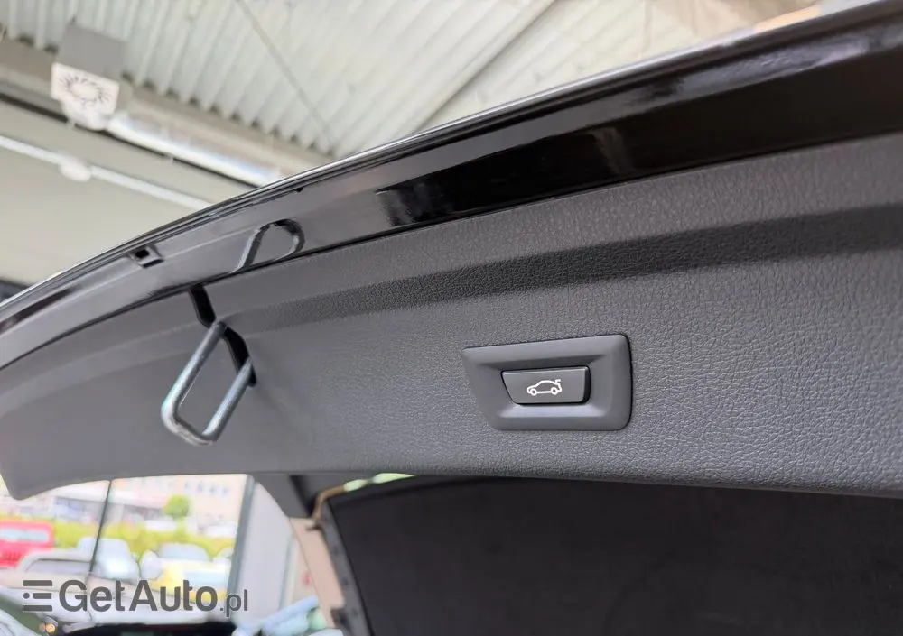 BMW Seria 3 320i GPF Luxury Line Purity sport