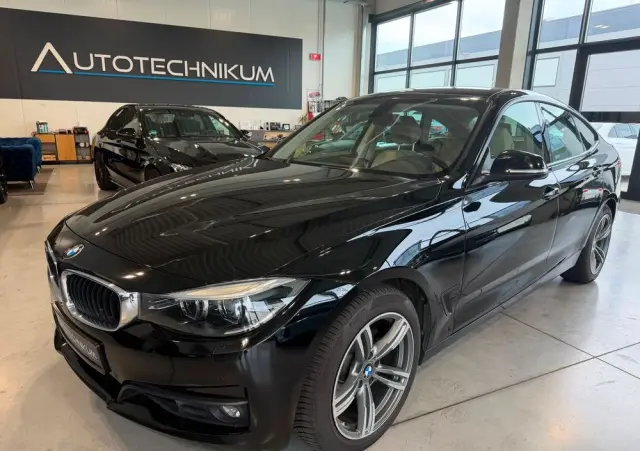 BMW Seria 3 320i GPF Luxury Line Purity sport