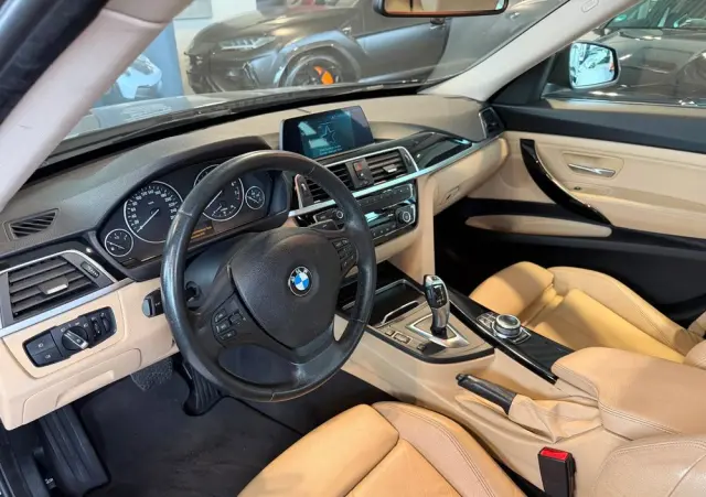 BMW Seria 3 320i GPF Luxury Line Purity sport