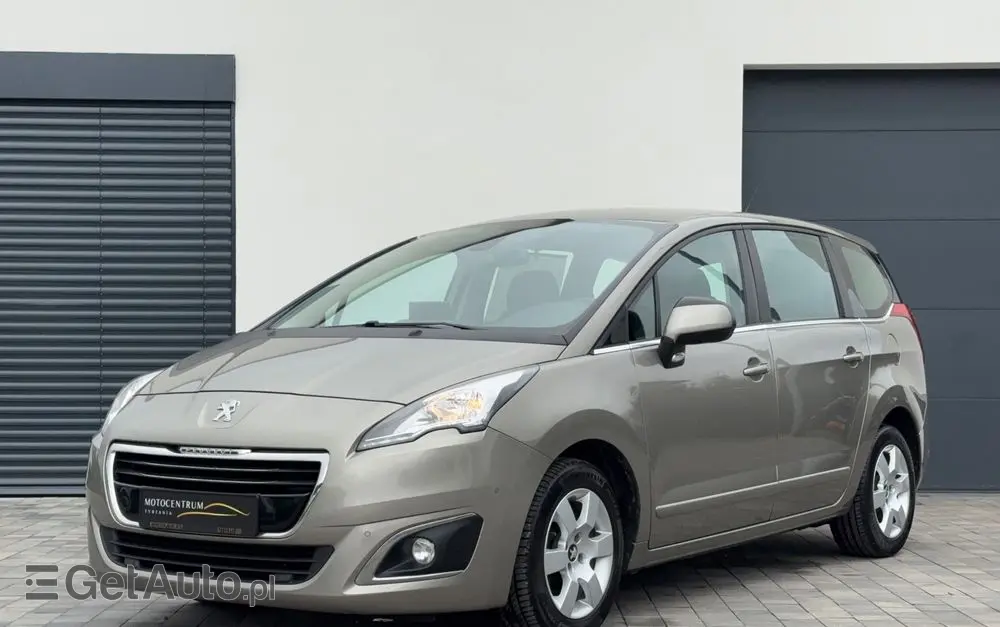 PEUGEOT 5008 1.6 HDi Active