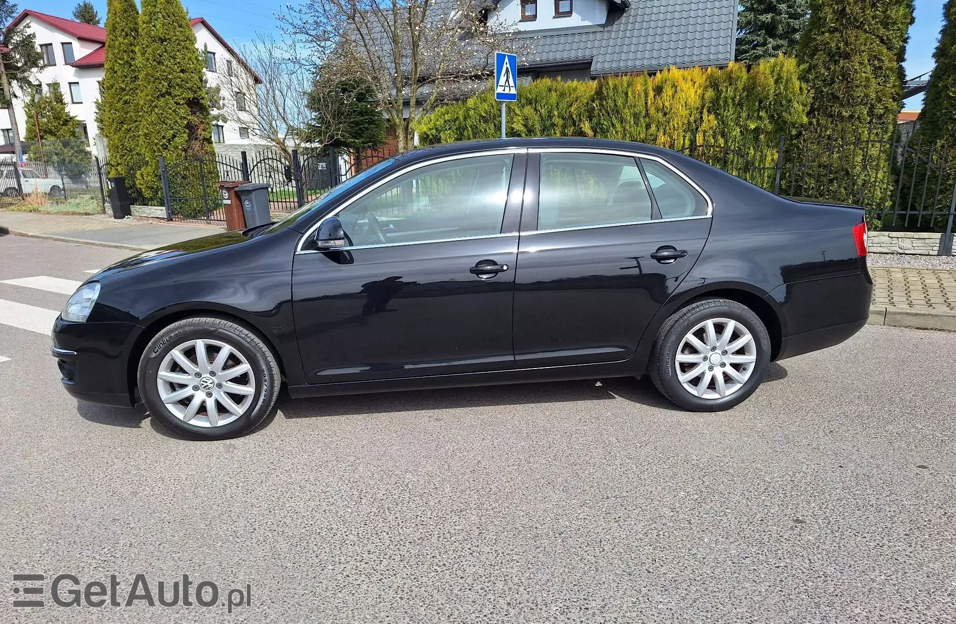 VOLKSWAGEN Jetta 1.9 TDI (101 KM)