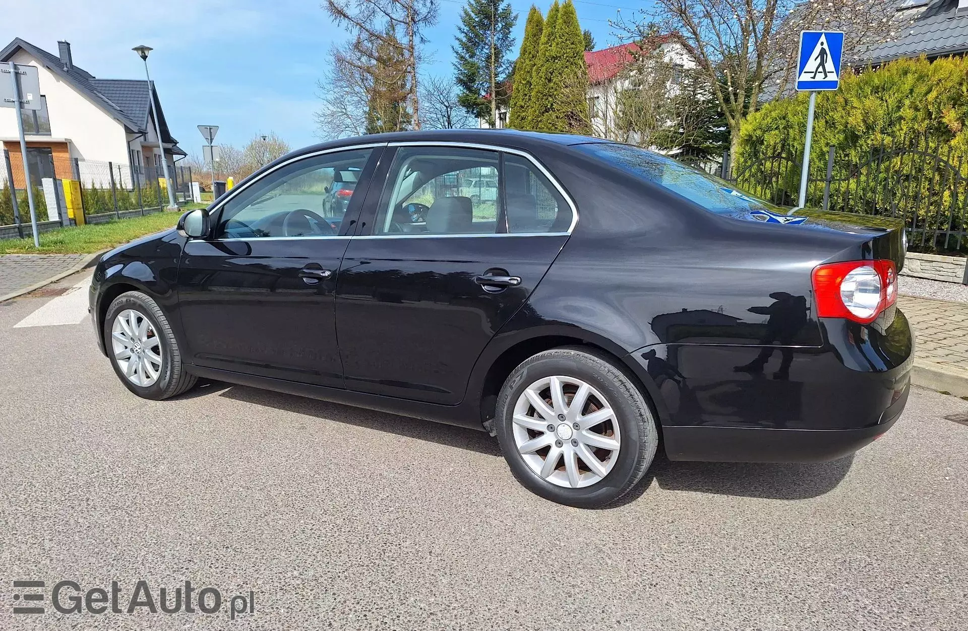 VOLKSWAGEN Jetta 1.9 TDI (101 KM)