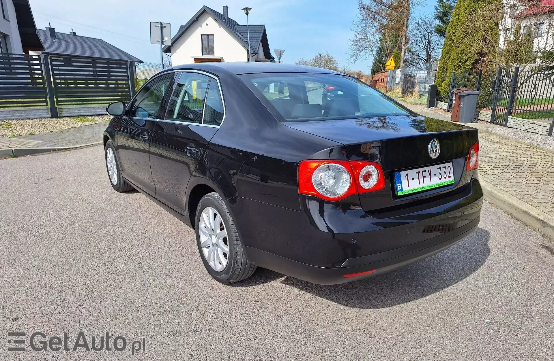 VOLKSWAGEN Jetta 1.9 TDI (101 KM)