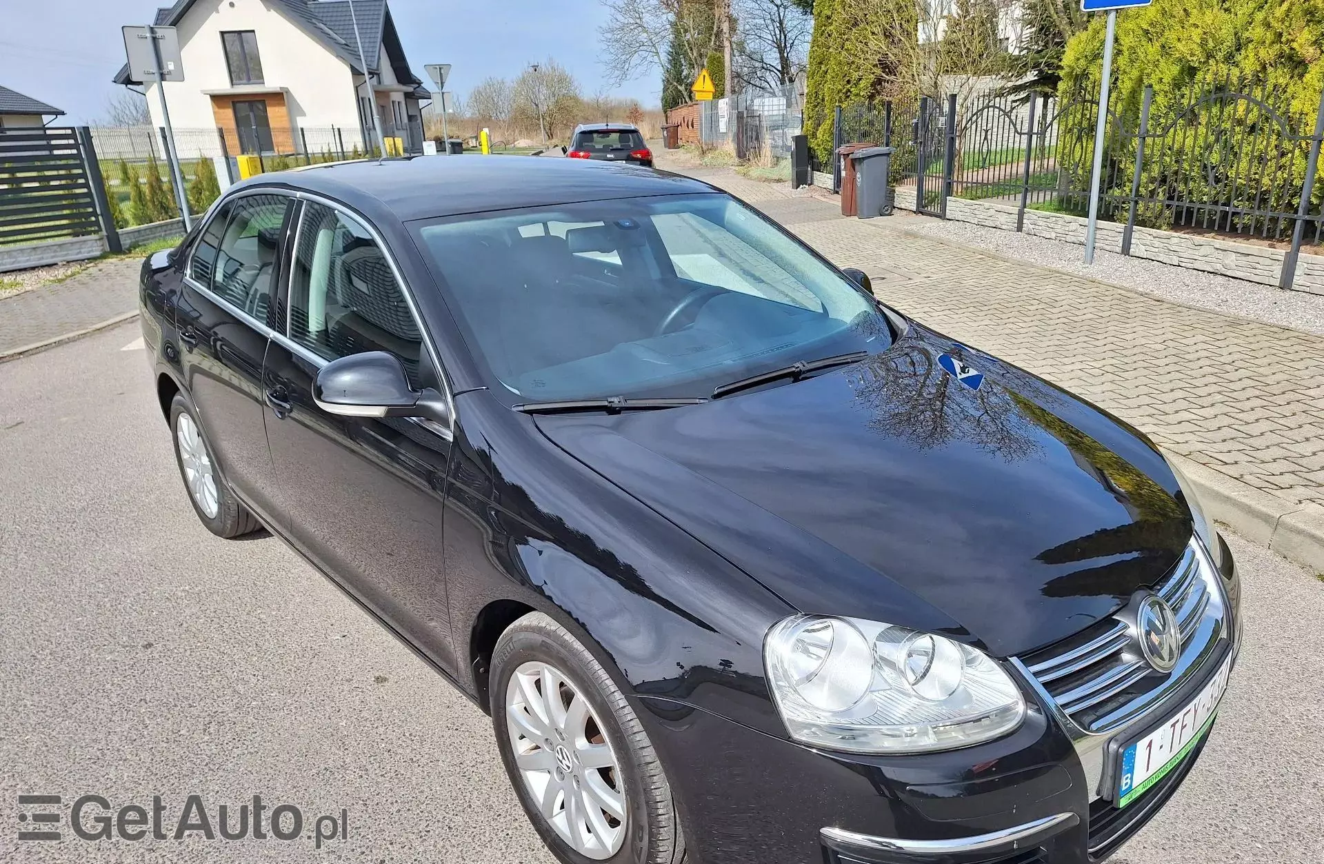 VOLKSWAGEN Jetta 1.9 TDI (101 KM)