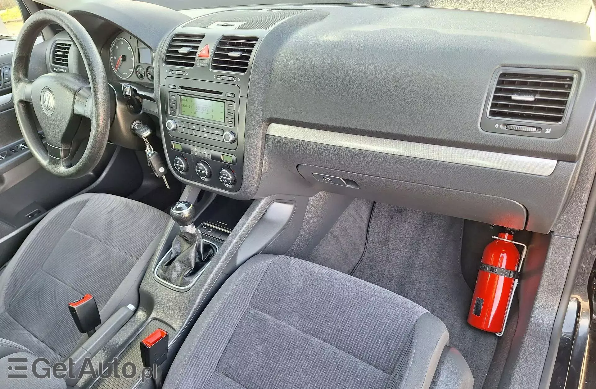 VOLKSWAGEN Jetta 1.9 TDI (101 KM)