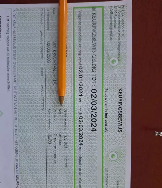 VOLKSWAGEN Jetta 1.9 TDI (101 KM)