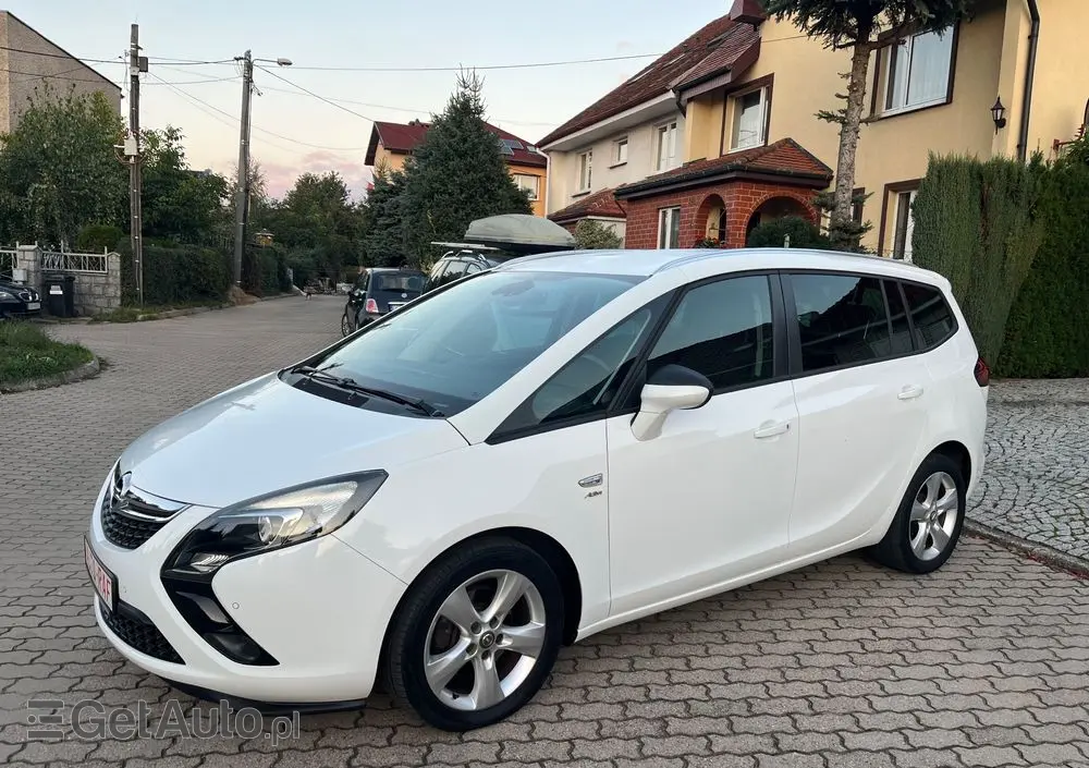 OPEL Zafira 1.4 Turbo Automatik Edition