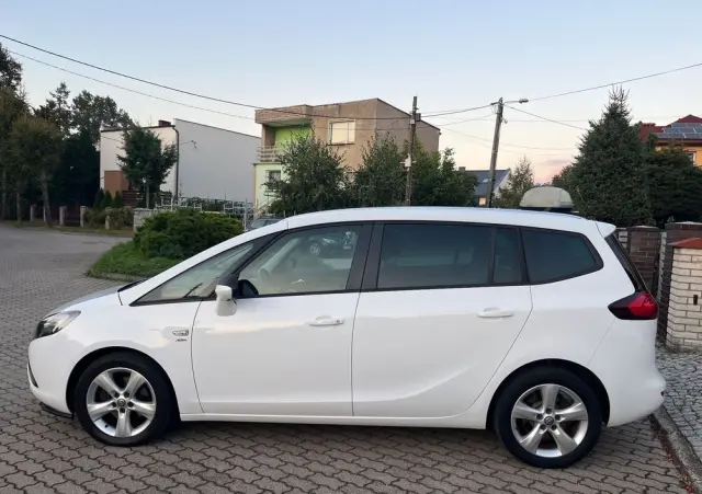 OPEL Zafira 1.4 Turbo Automatik Edition