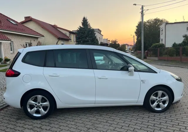OPEL Zafira 1.4 Turbo Automatik Edition
