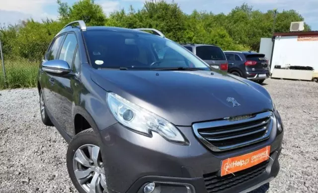 PEUGEOT 2008 