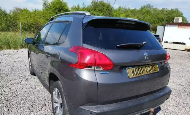 PEUGEOT 2008 