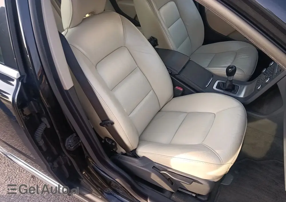 VOLVO S80 2.0D Summum