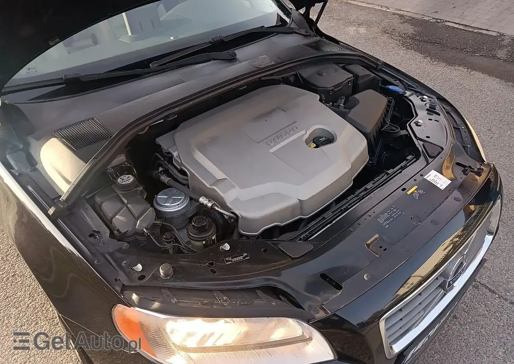 VOLVO S80 2.0D Summum