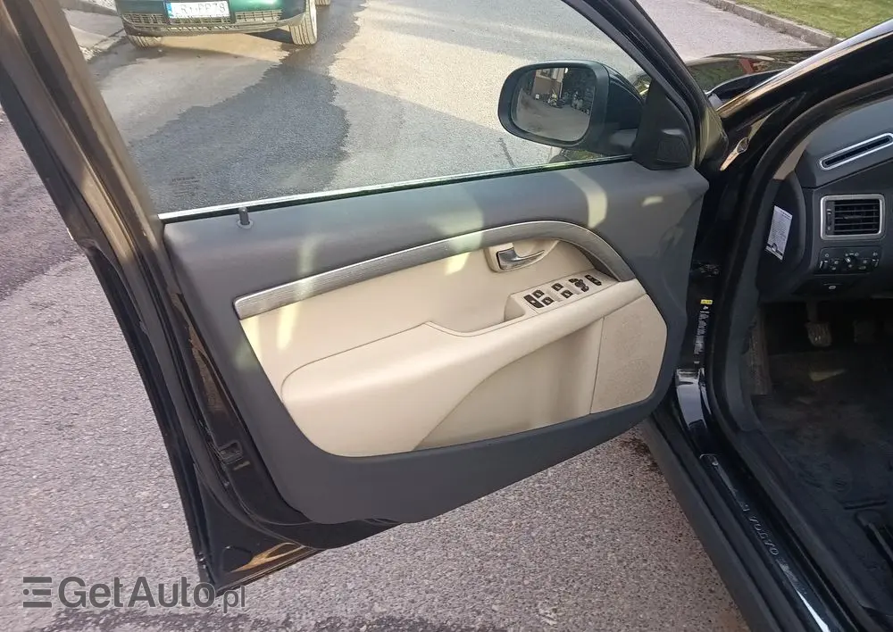 VOLVO S80 2.0D Summum