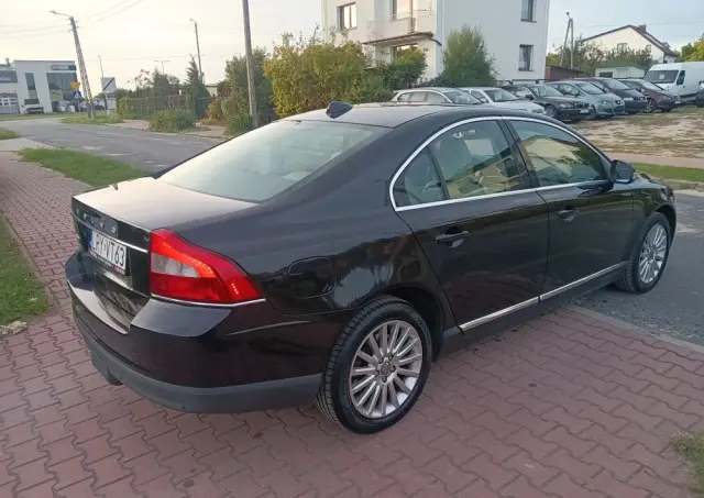 VOLVO S80 2.0D Summum