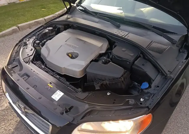 VOLVO S80 2.0D Summum