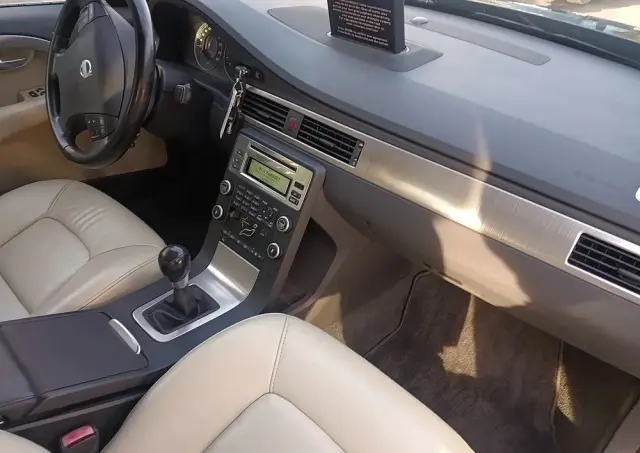 VOLVO S80 2.0D Summum