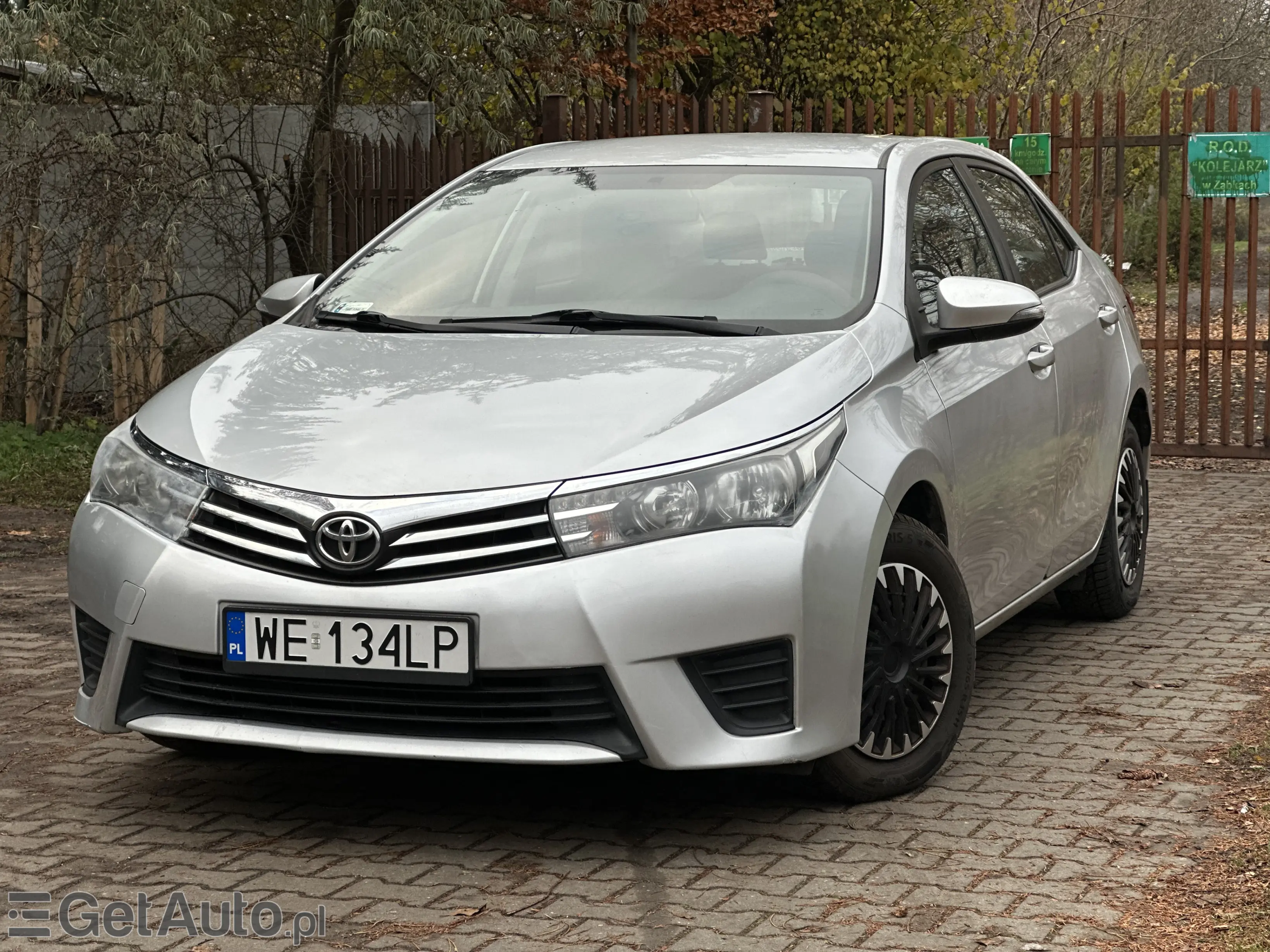 TOYOTA Corolla Active