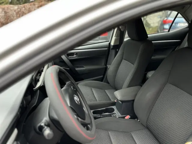 TOYOTA Corolla Active