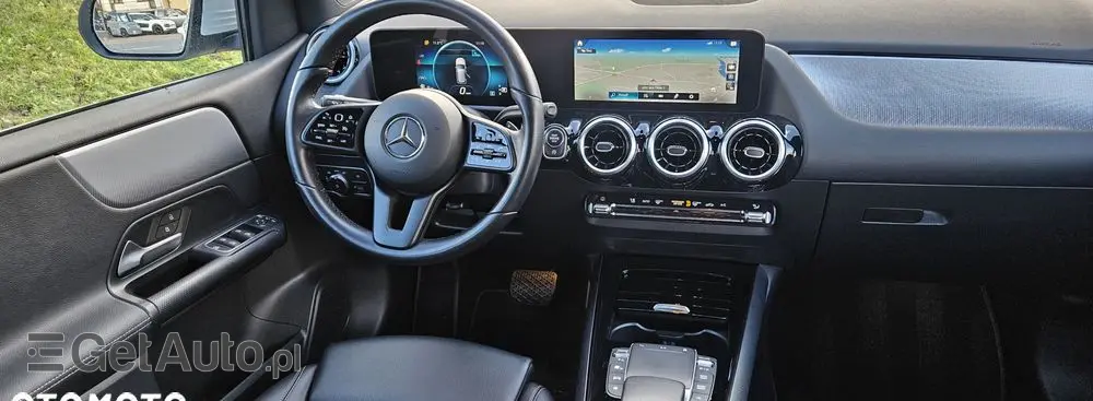 MERCEDES-BENZ Klasa B 180 d 8G-DCT Style