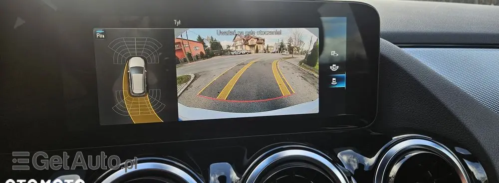 MERCEDES-BENZ Klasa B 180 d 8G-DCT Style