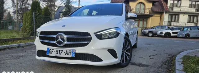 MERCEDES-BENZ Klasa B 180 d 8G-DCT Style