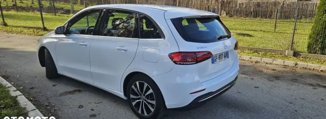 MERCEDES-BENZ Klasa B 180 d 8G-DCT Style