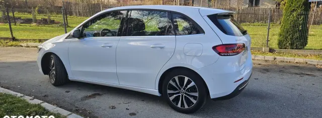 MERCEDES-BENZ Klasa B 180 d 8G-DCT Style