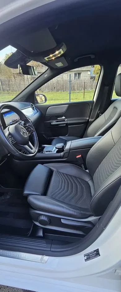 MERCEDES-BENZ Klasa B 180 d 8G-DCT Style