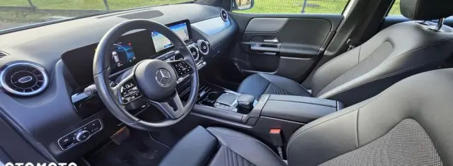 MERCEDES-BENZ Klasa B 180 d 8G-DCT Style