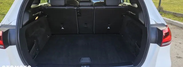 MERCEDES-BENZ Klasa B 180 d 8G-DCT Style