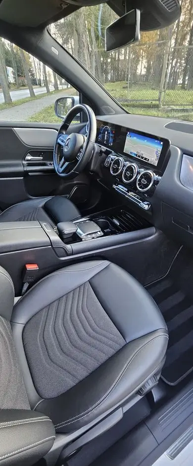 MERCEDES-BENZ Klasa B 180 d 8G-DCT Style
