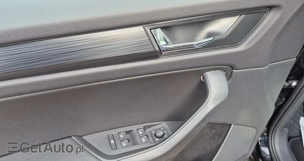 SKODA Kodiaq 1.5 TSI ACT 4x2 Business DSG