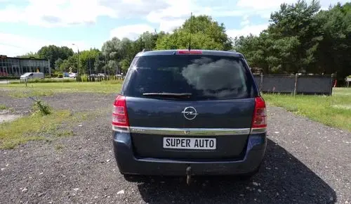 OPEL Zafira 