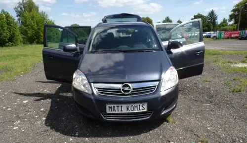 OPEL Zafira 