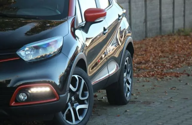 RENAULT Captur 