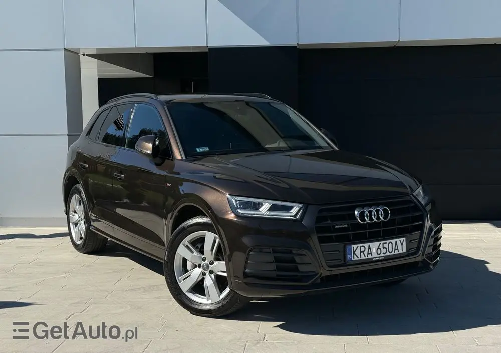 AUDI Q5 40 TDI Quattro S tronic sport