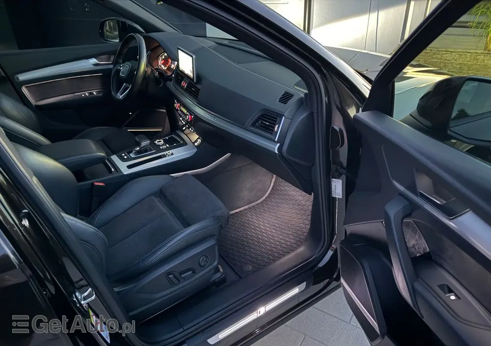 AUDI Q5 40 TDI Quattro S tronic sport